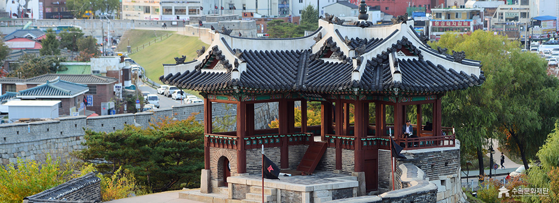 수원 방화수류정 야경 진달래 벚꽃 스팟 주차 화성여행 촬영 명소 가볼만한곳 한옥 감성