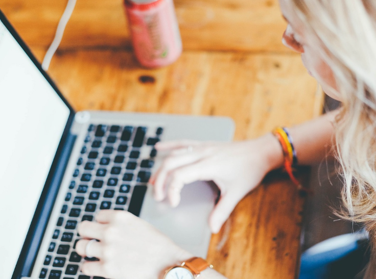 설치 없는 무료 오목 게임