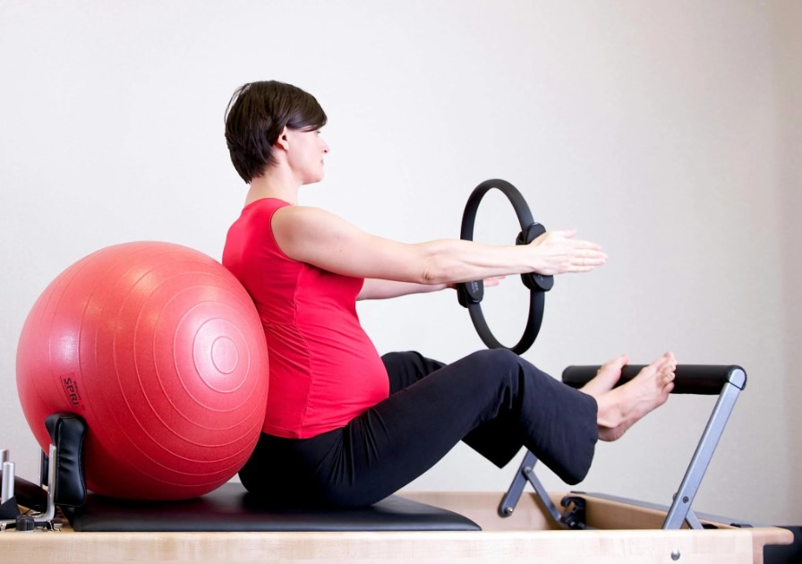 필라테스 관련 사진