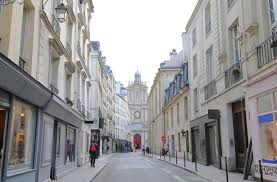 파리의 감성과 예술이 넘치는 마레 지구 산책