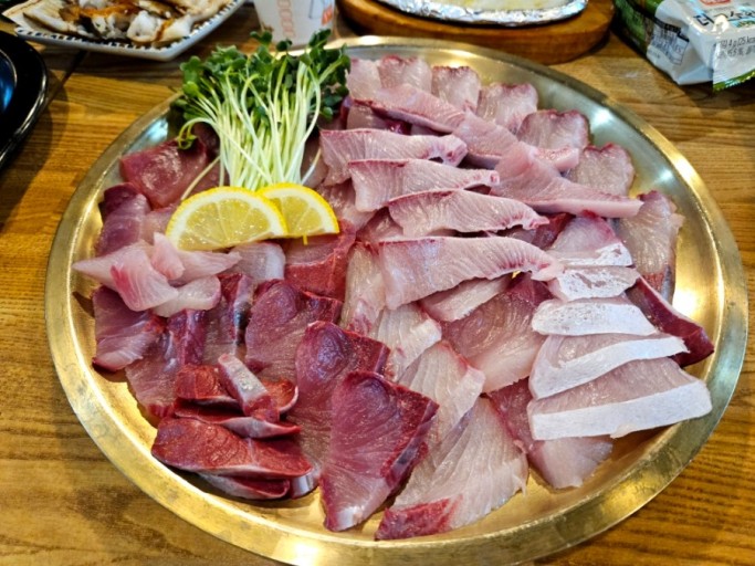 겨울-제철-방어,-기생충-걱정-없이-맛있게-먹는-법