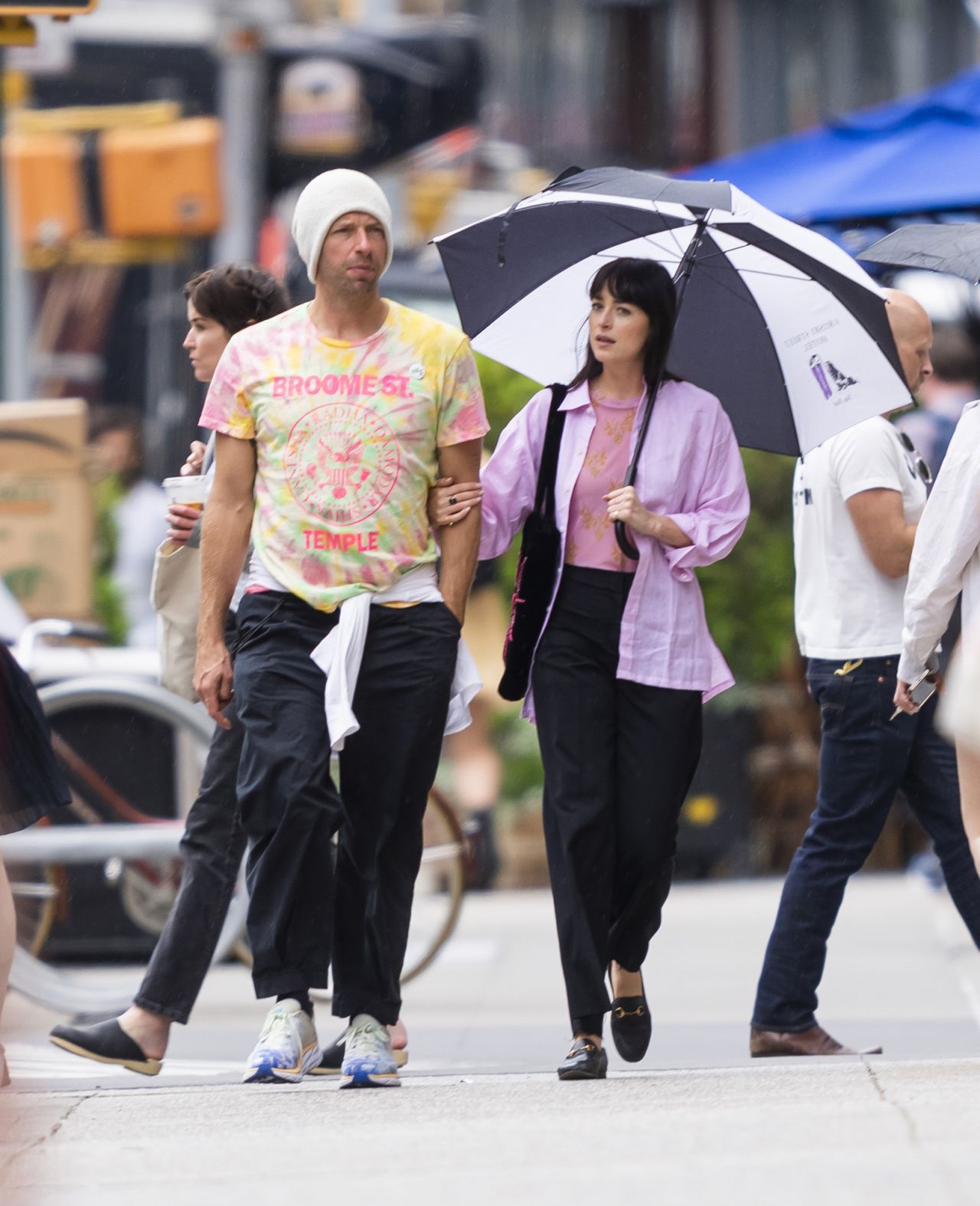 크리스마틴 다코타존슨