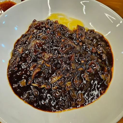 수원 팔달구 짬뽕집 '홍화루'