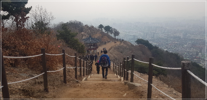 팔각정