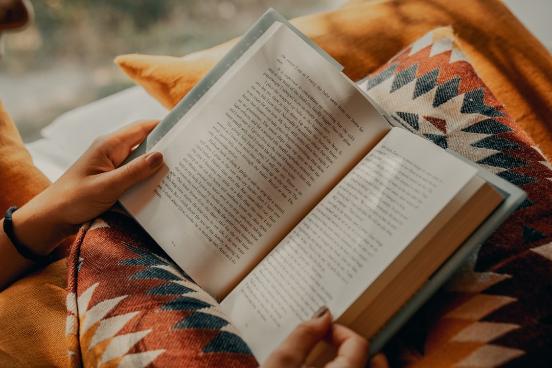 책 (Book)