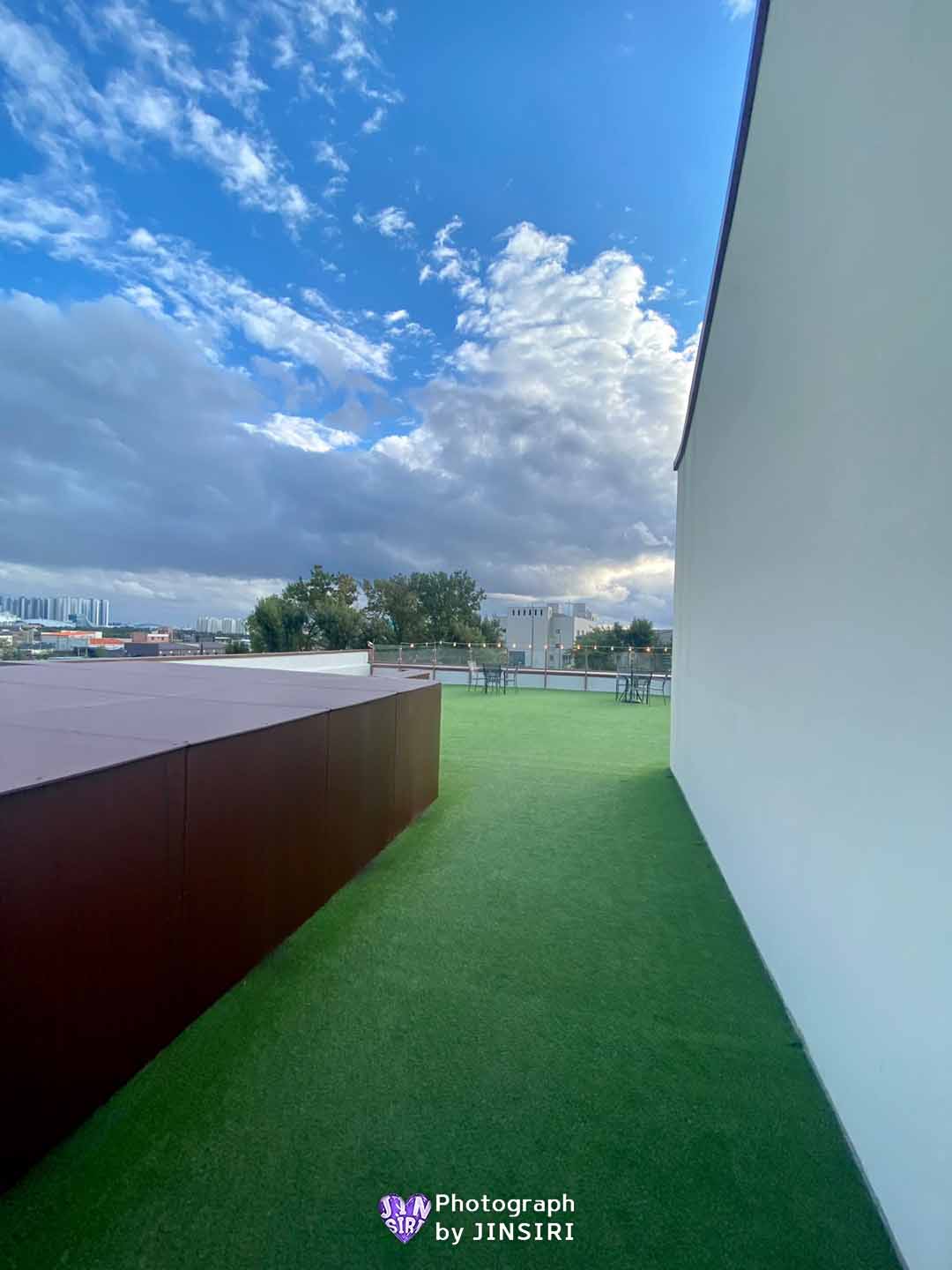 ์นดํ๋ชฌํ๋ ์ผ์ฐ ๊ณ ์ ๋ฒ ์ด์ปค๋ฆฌ ๋นต