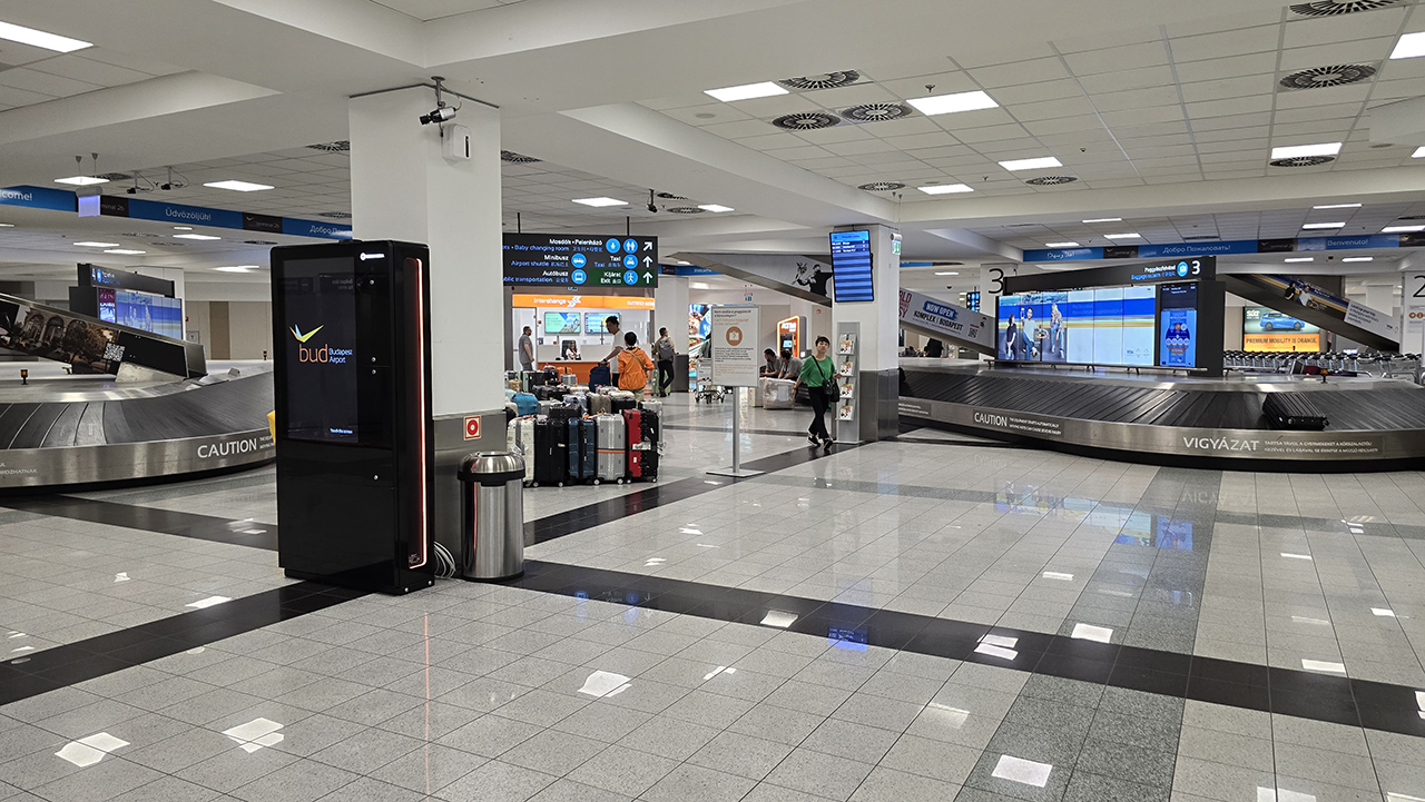 부다페스트 공항 입국 통과