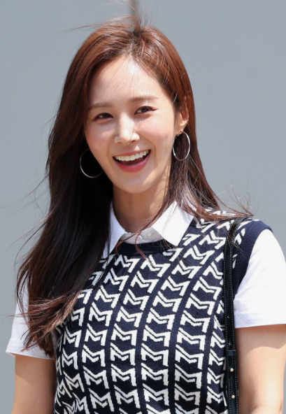 유리 출입금지 구역 제주도 여행 중 인스타그램