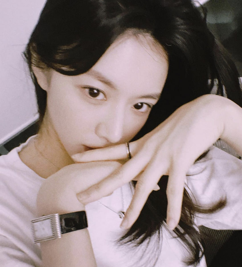 고윤정 사복 패션