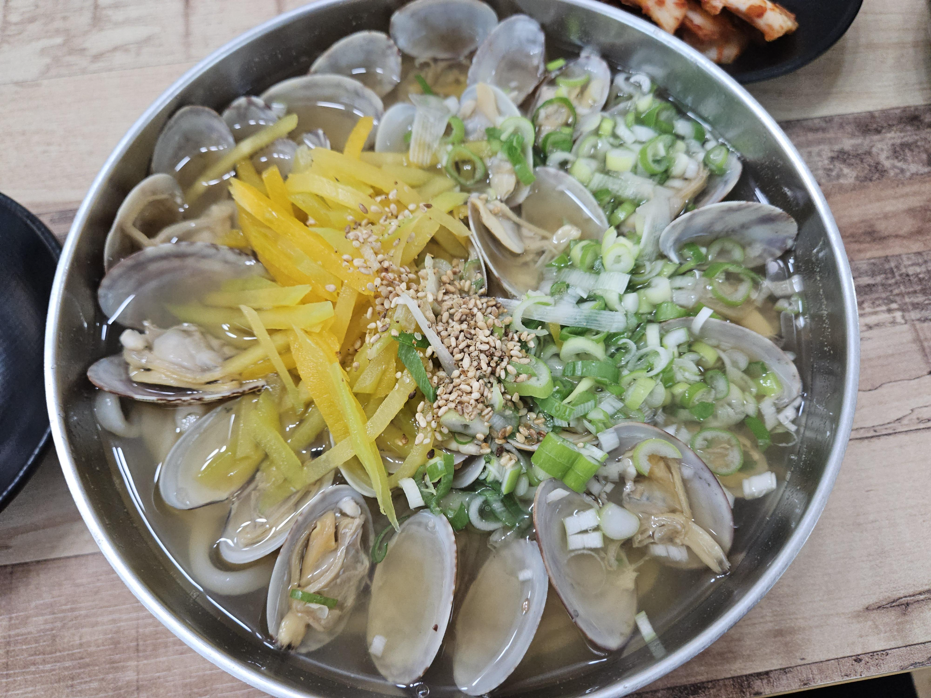 제주 종합경기장 실내수영장 오양칼국수 영업시간 메뉴판 시외버스터미널 근처 식당