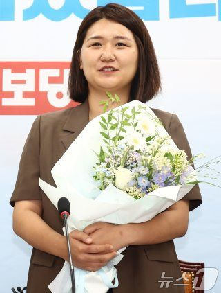 손솔 국회의원 프로필 총정리｜나이&middot;학력&middot;진보당&middot;비례대표 승계&middot;한동훈 회계자료 논란