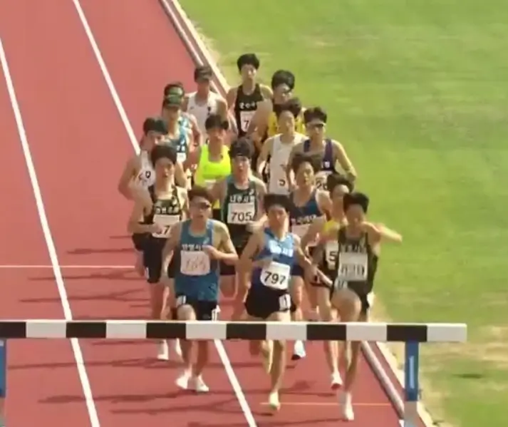 정민국