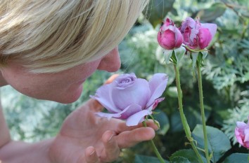 아침 입냄새 심한 이유와 해결법|잠에서 깼을 때 입 냄새 없애는 꿀팁
