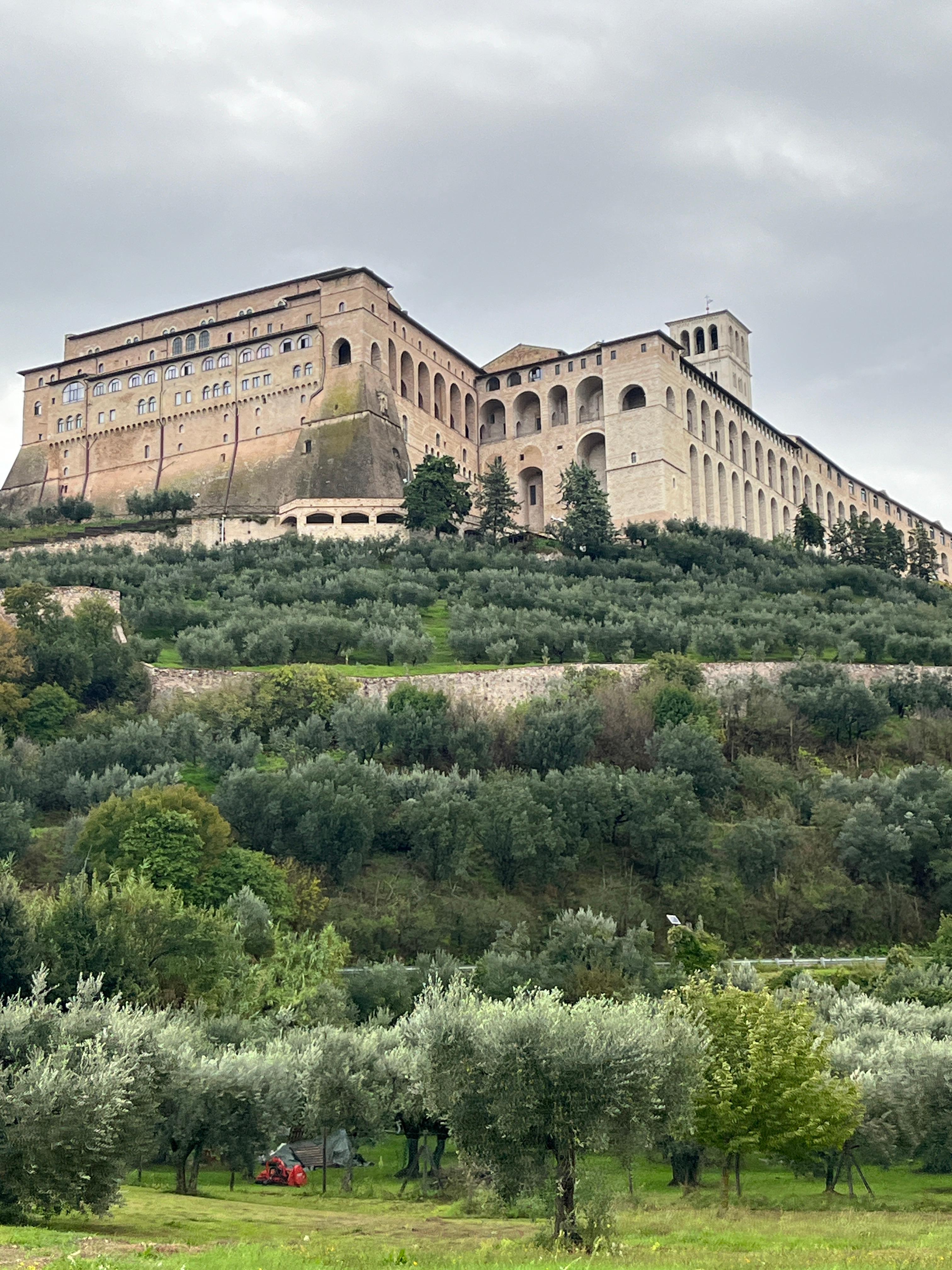 아시시 숙소 추천 Borgo Antichi orti