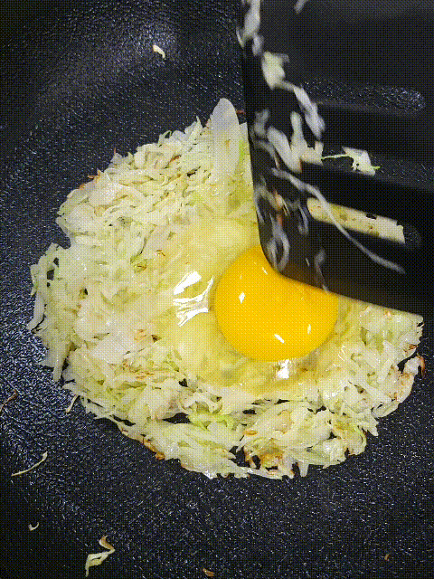 양배추-위-계란올리기