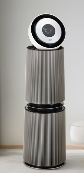 실버색상의 공기청정기