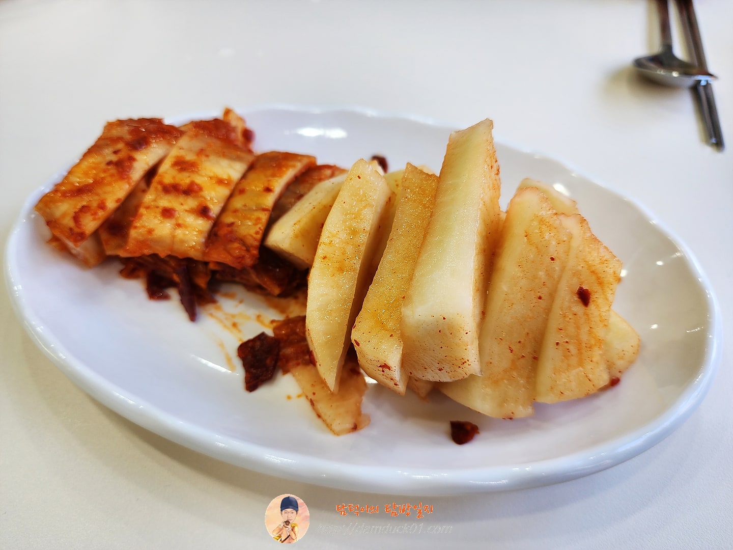 봉황칼국수 반찬