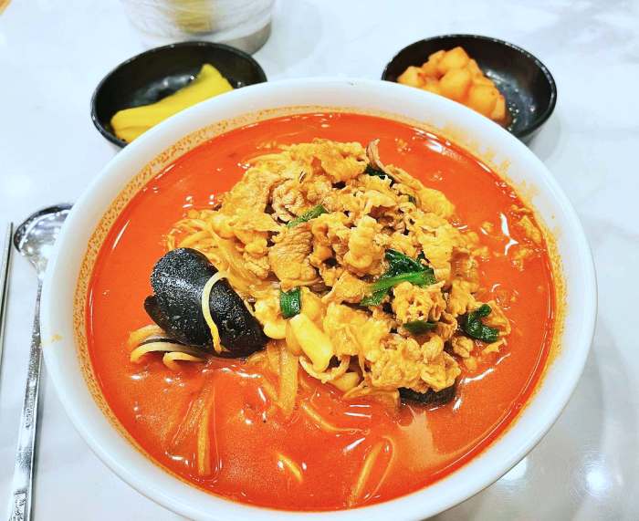 생방송투데이 인천 소래포구 돈마호크 짬뽕 맛집