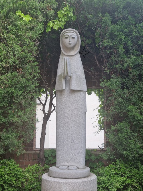 천안 쌍용3동성당 성모상