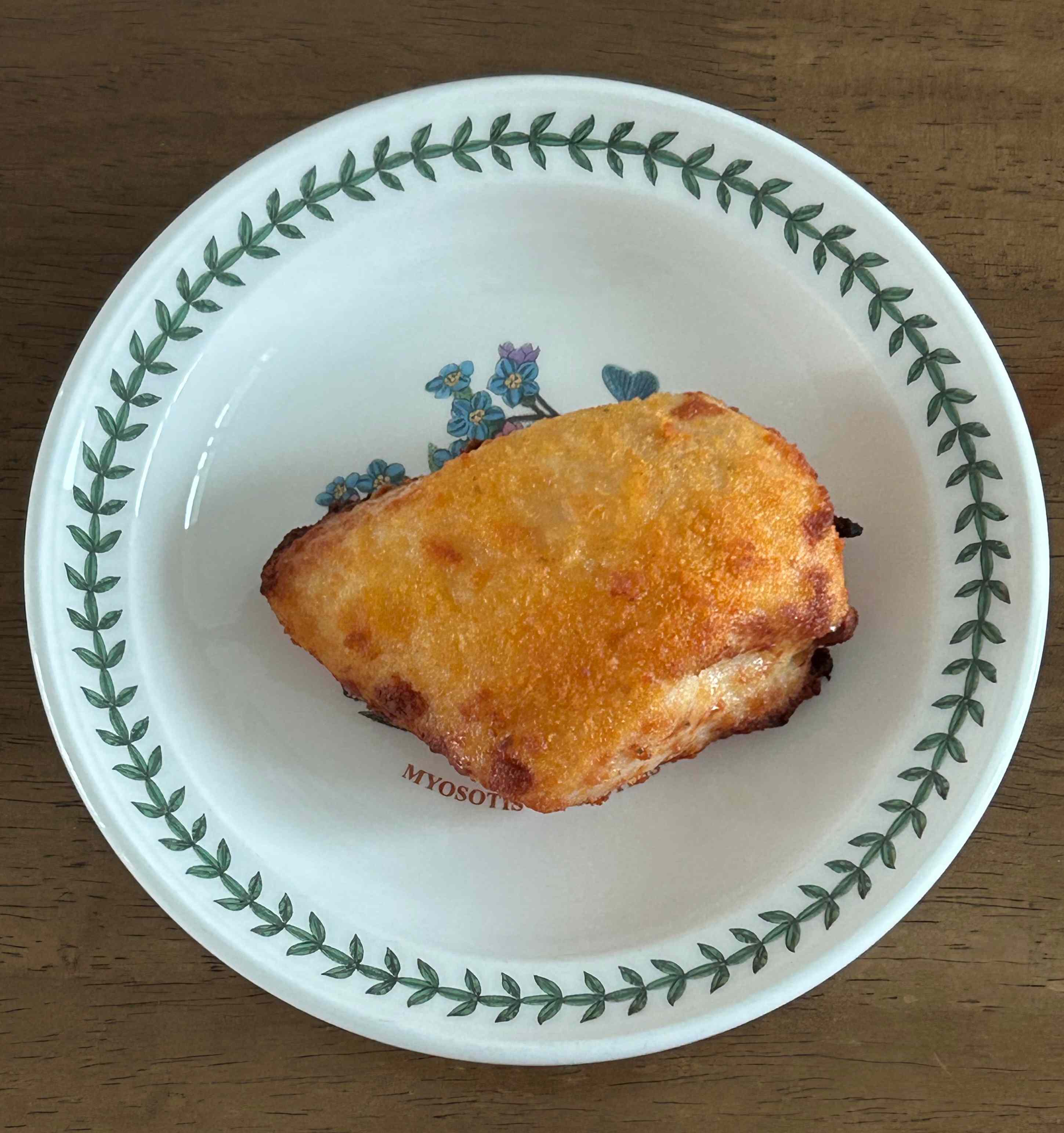 탄단지 바삭크런치 닭가슴살 구운 것 겉면