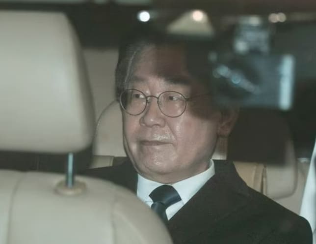 대통령도 처벌된 &lsquo;제3자 뇌물&rsquo;..."그는 절대 빠져나갈 수 없다"
