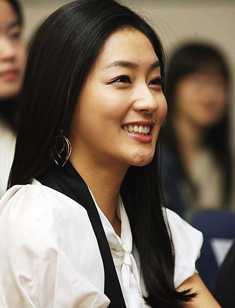 배우-박진희