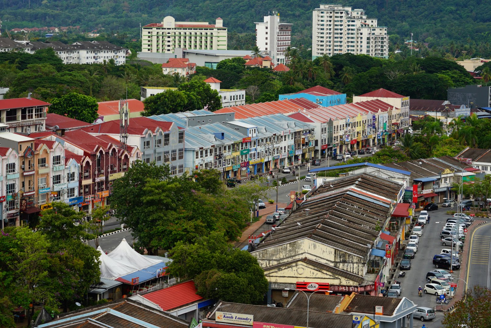 말레이시아 랑카위(Langkawi) 여행 기초 정보, 랑카위 날씨, 교통, 추천 명소 , 추천 음식 , 랑카위 여행 추천 숙소 - undefined - 랑카위 여행 교통 비용 - 랑카위에 페리로 도착/ 출발