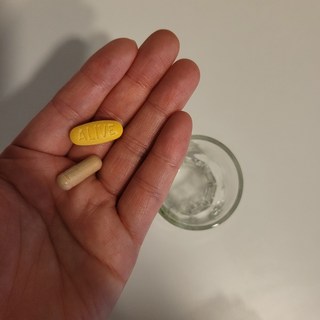 얼라이브 원스 데일리 포맨 멀티 비타민 60정 추천 합니다. 2