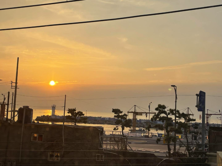 ๋ถ์ฐ์ก์ ํธํ
