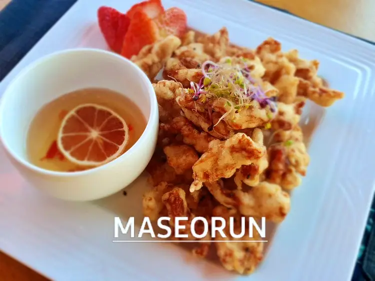 충남 공주 신의 한수 맛의 결정타 닭 요리의 신세계 불맛 직화 닭불고기, 닭고기 레몬 탕수육 탕수기 맛집 추천