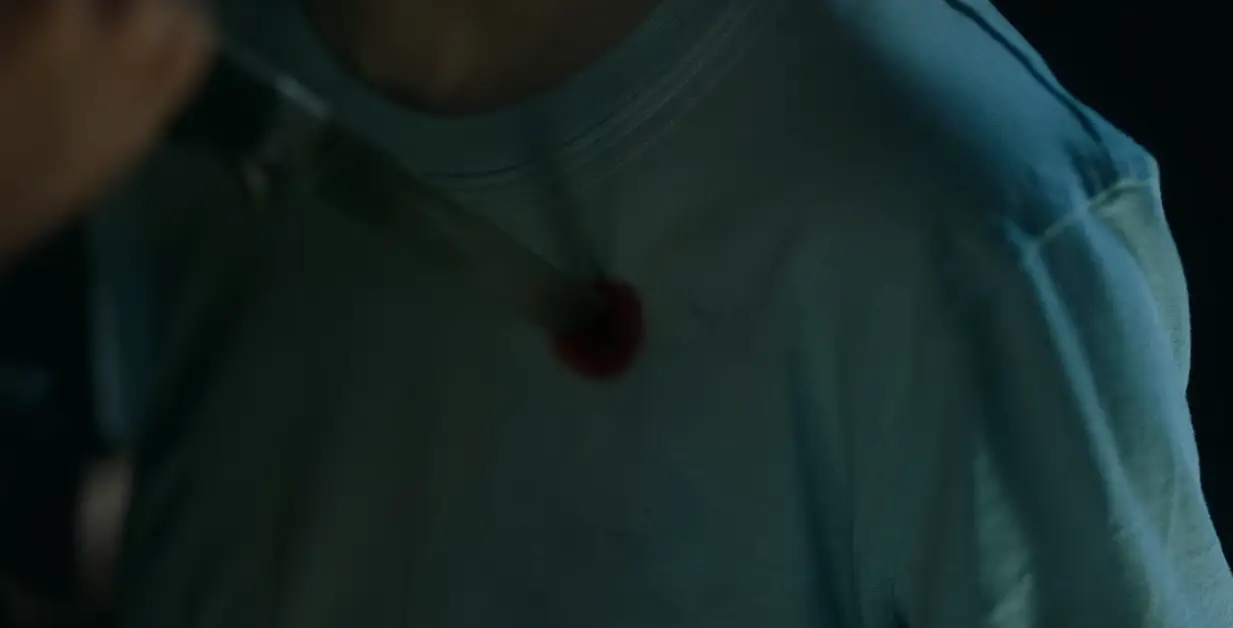 6시간후-너는-죽는다-칼로-찌르는-기훈