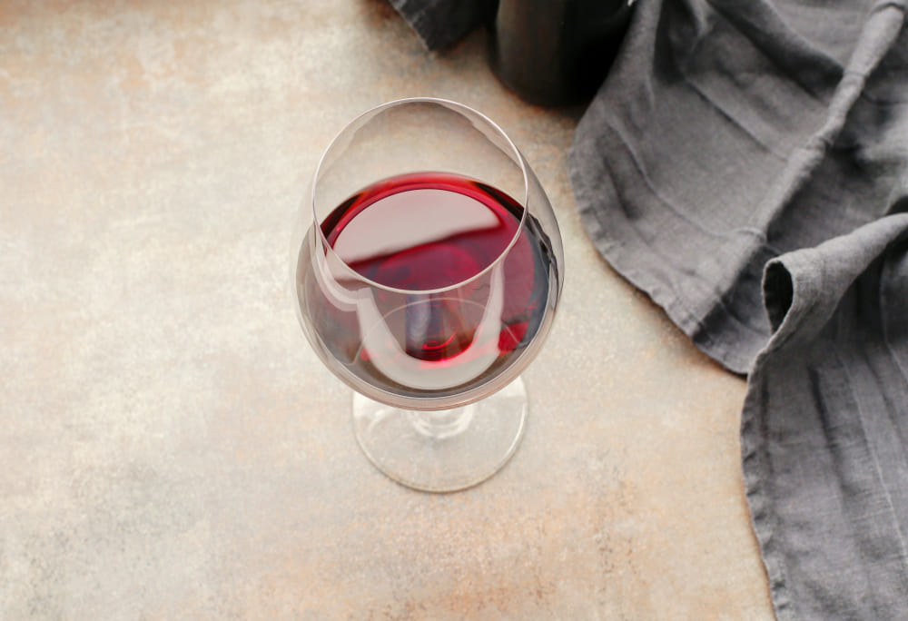 와인은 적정량을 마시는것이 중요합니다.