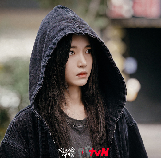 성스러운 아이돌