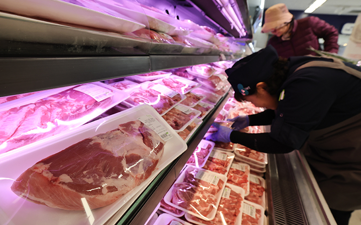 5월 말까지 삼겹살 목 50% 할인 마트별 일정 총정리 (이마트, 롯데마트, 한돈몰 최저가)