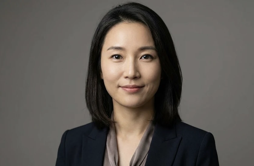 포토리얼리즘 & 인물 사진 생성한 예시