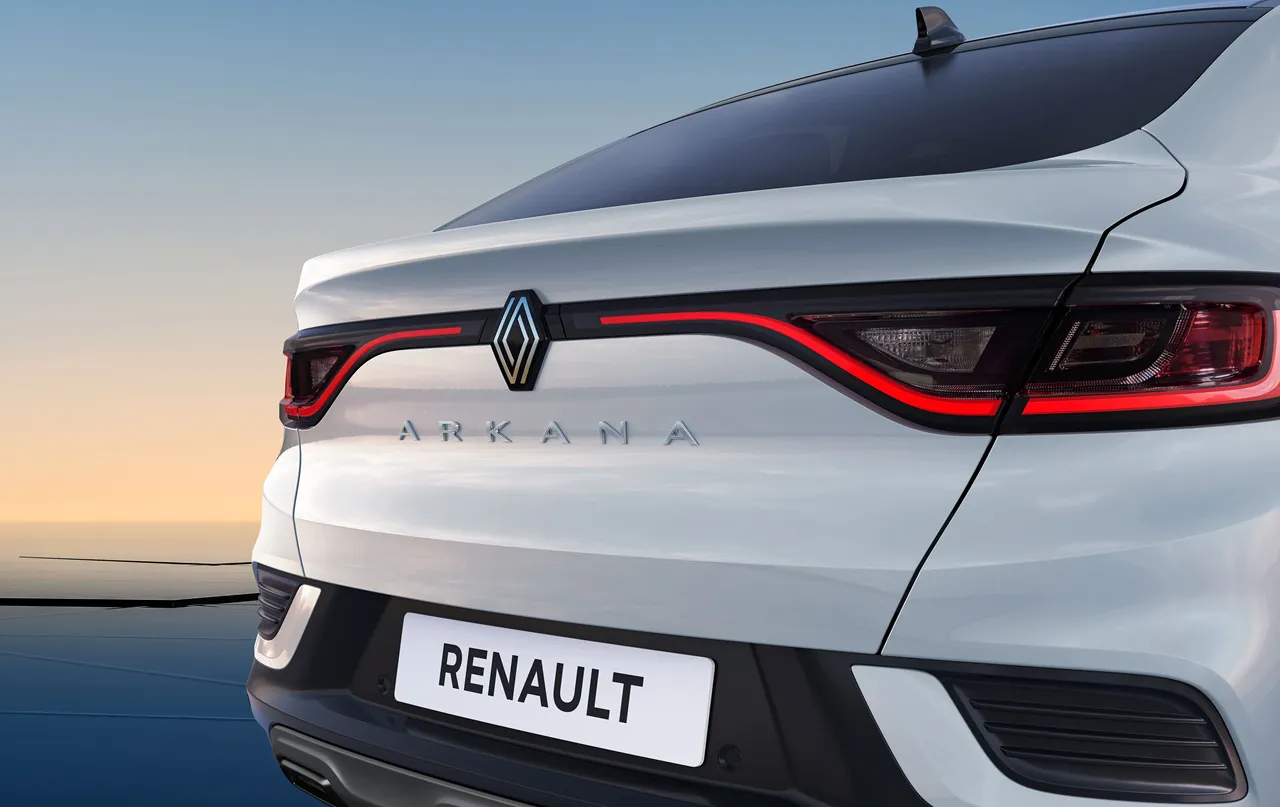 르노 아르카나 차량 및 정보 이미지