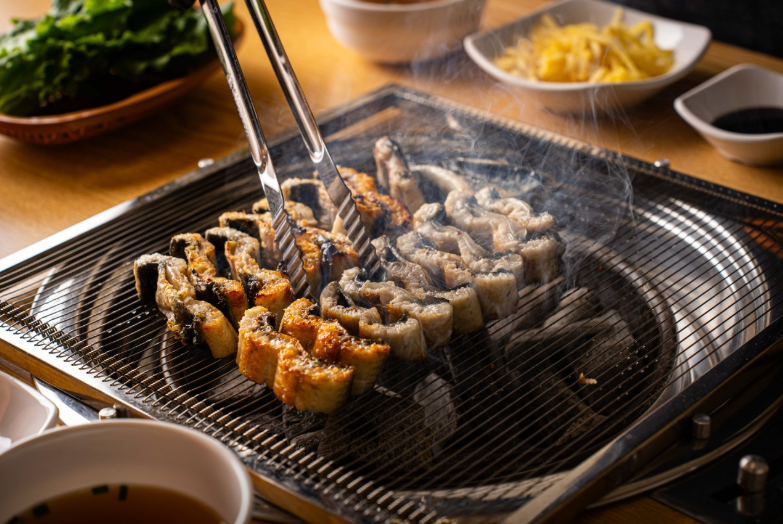 6시내고향 광명전통시장, 순대국밥, 홍어무침, 장어구이 관련 정보