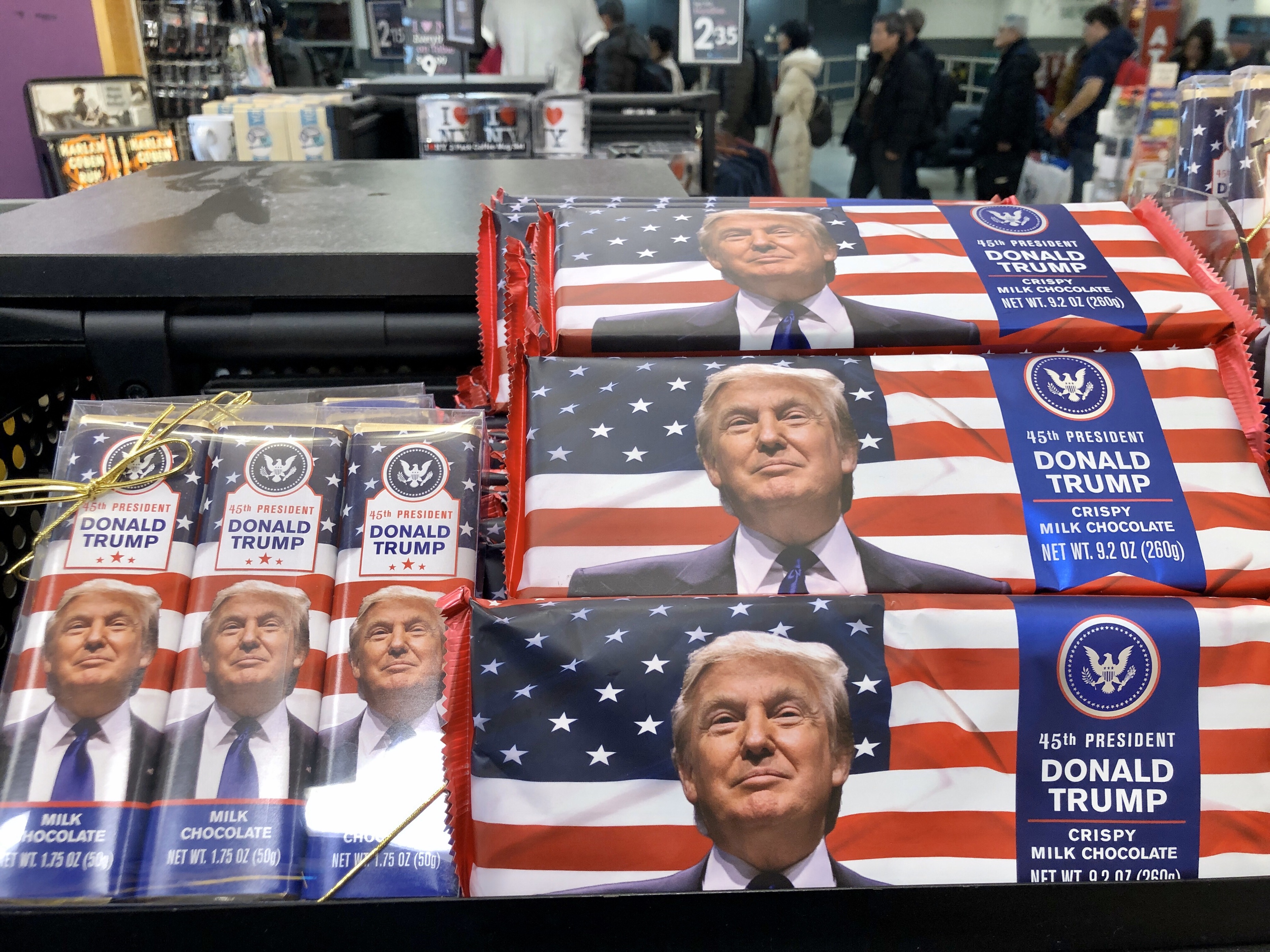 미국 공항 면세점에서 판매중인 트럼프 초콜릿