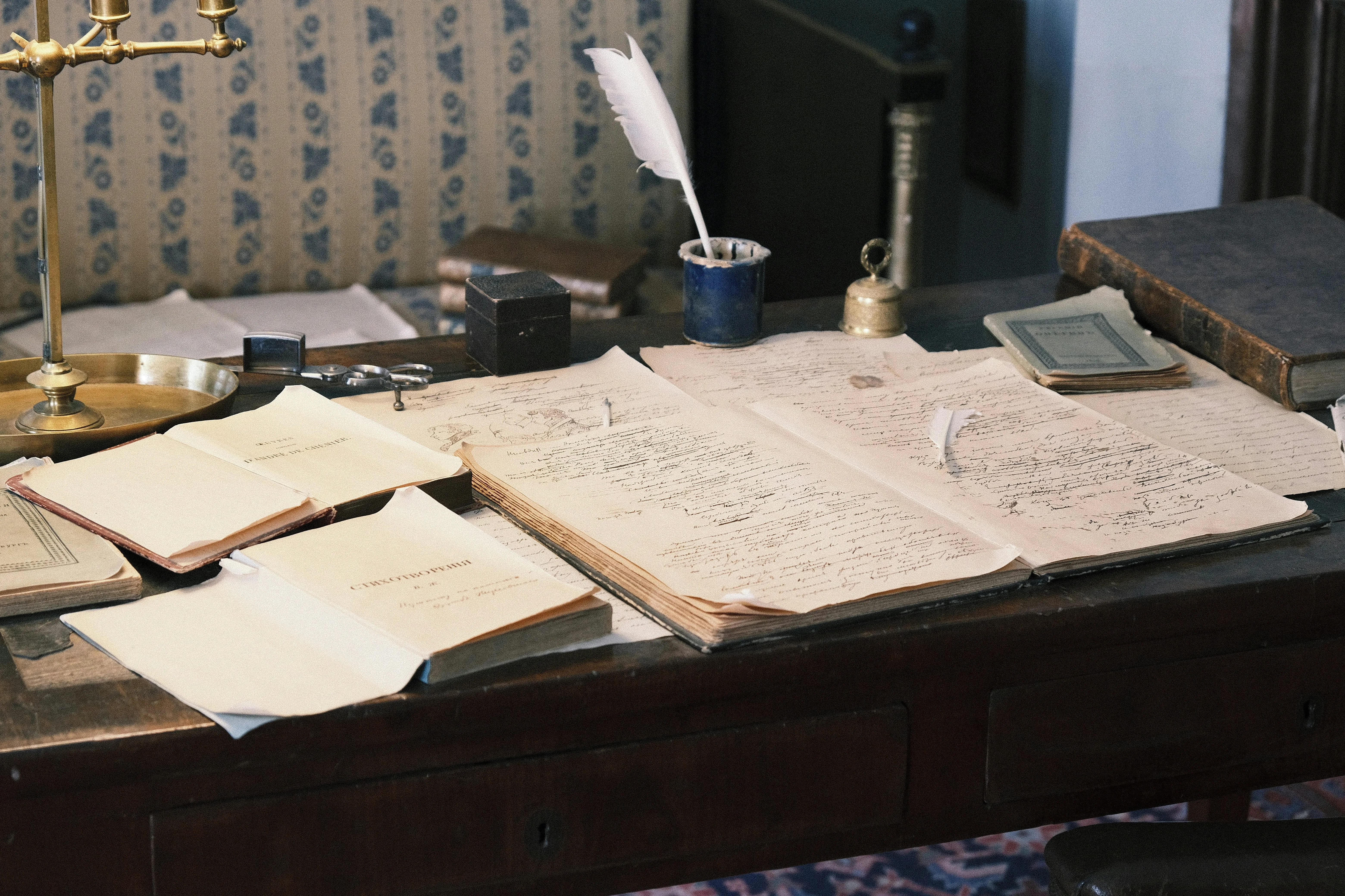 내일배움카드 vs 국민취업지원제도&#44; 뭐가 더 유리할까? 상황별 최적 선택 가이드