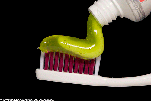 치약 짜는 습관 성격테스트 및 애정결핍 증상 테스트