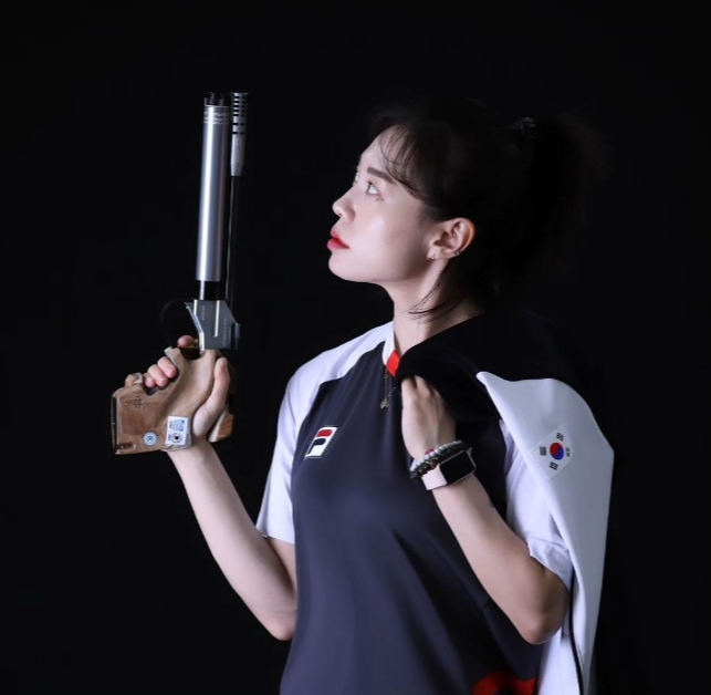 사격김예지 루이비통 일론머스크 인스타그램 플필 김예지 파리올림픽 은메달 사격동영상