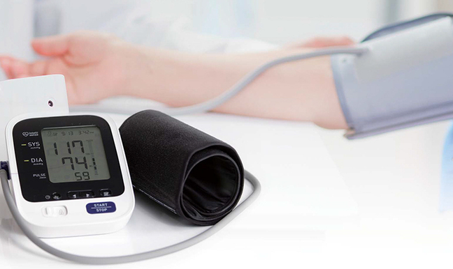 고혈압 자가관리법 올바른 혈압 측정법 가정혈압 자가측정 혈압계 혈압기록 혈압관리방법 건강관리 심혈관건강