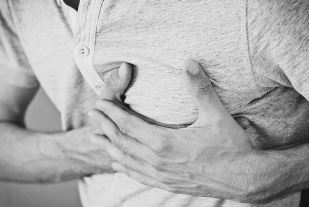 가슴이 답답하고 숨이 차는 증상 원인