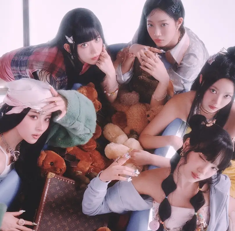 르세라핌 LE SSERAFIM 멤버프로필 본명 국적 나이 키 혈액형 MBTI 쏘스뮤직 하이브