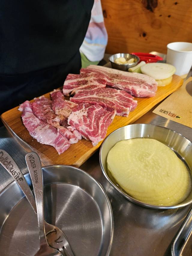 83돼지 추천한판