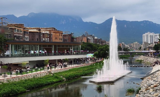 우이천 수변공원 분수와 산책로, 가오리역에서 도보 15분 거리 눈요기 명소