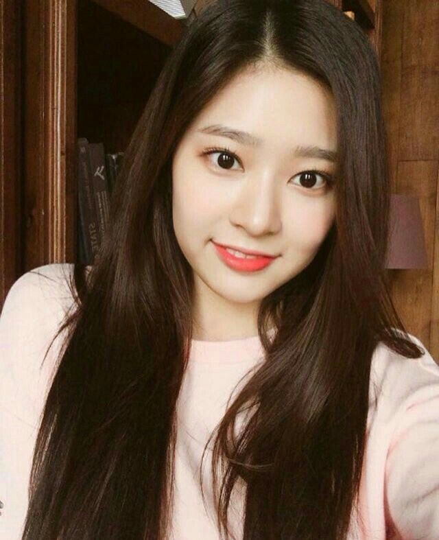 아이즈원 김민주 최애사진
