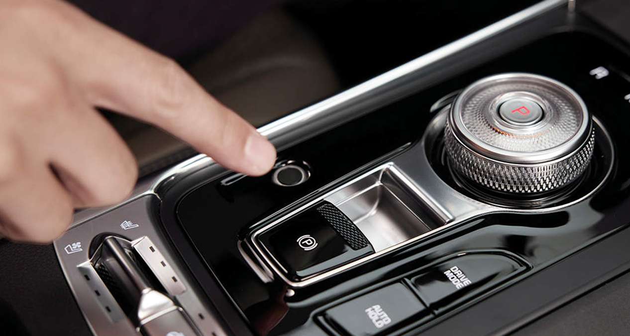 2024 카니발 하이브리드 지문인식