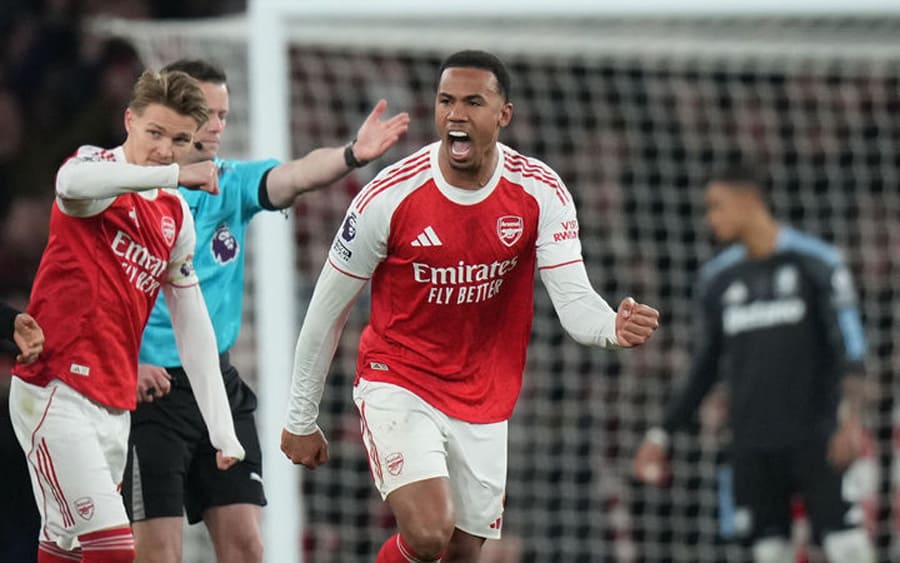 맨유-vs-애스턴-빌라