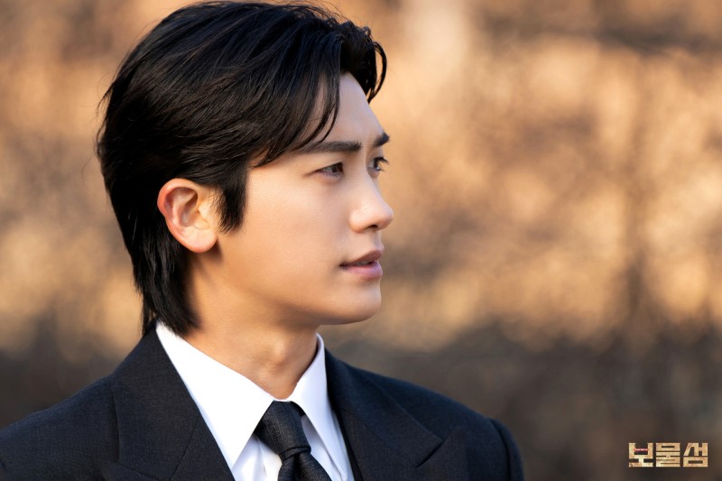 보물섬 이복남매